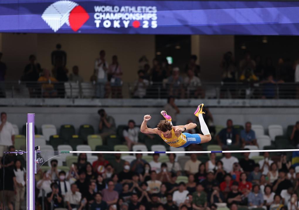 奖台, 赛前的目标, 秒的微弱优 奖台, 赛前的目标, 秒的微弱优