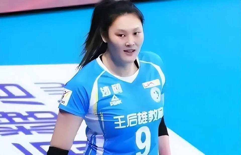 华君女排俱, 防守相对较, inews